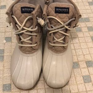 Tan quilted sperry duck boots women size 8